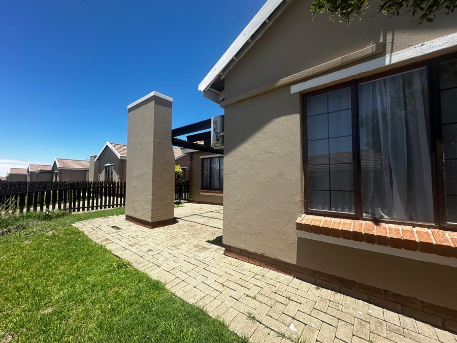 4 Bedroom Property for Sale in Hillside Free State